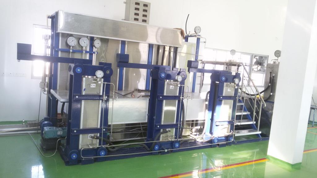 Supercritical Extraction Technology